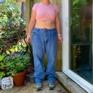 Wrangler Relaxed Fit Denim Jeans 42x32